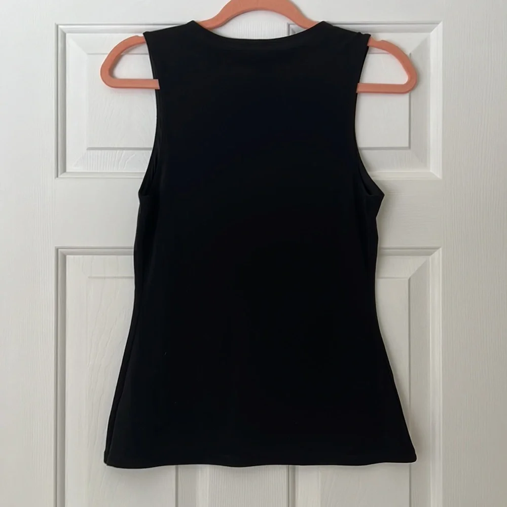 Express Keyhole Top - Picture 3 of 3